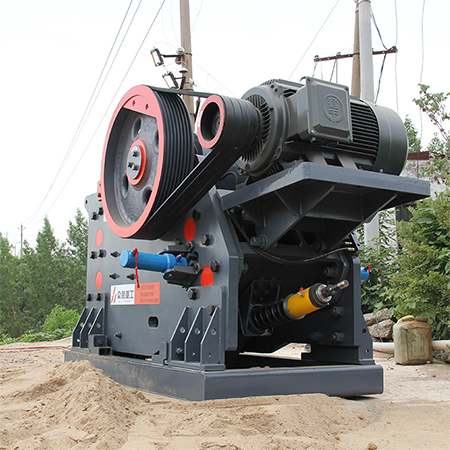 1626922495657673.jpg 歐版鄂式破碎機(jī)